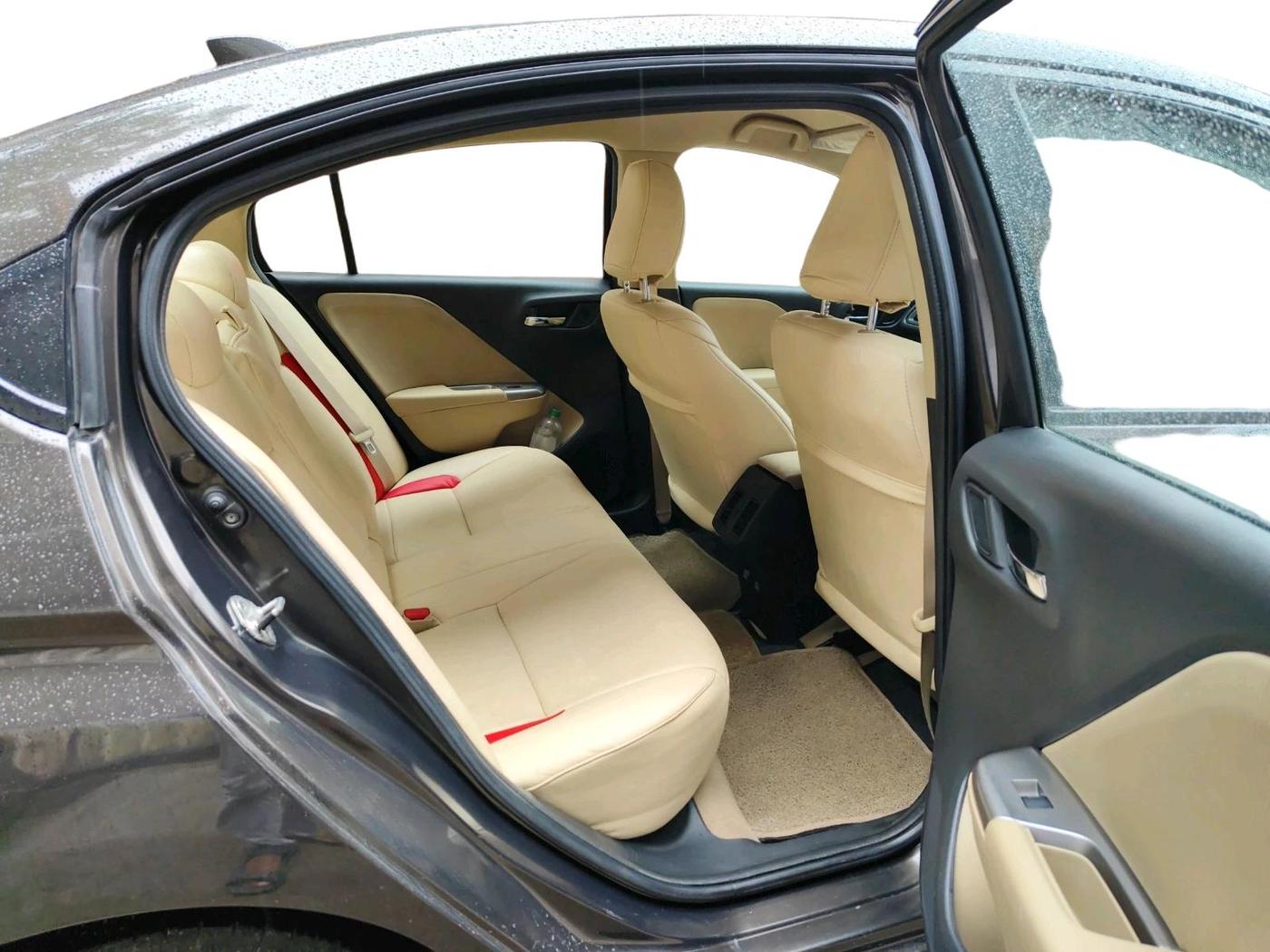 2015 Honda City 1.5L I-VTEC V MT, Petrol, Manual, 79,649 km, interior