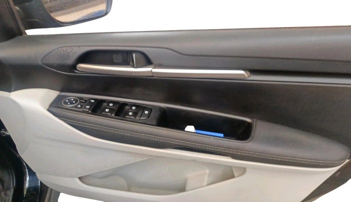 2022 KIA SONET HTX 1.5, Diesel, Manual, 27,956 km, interior