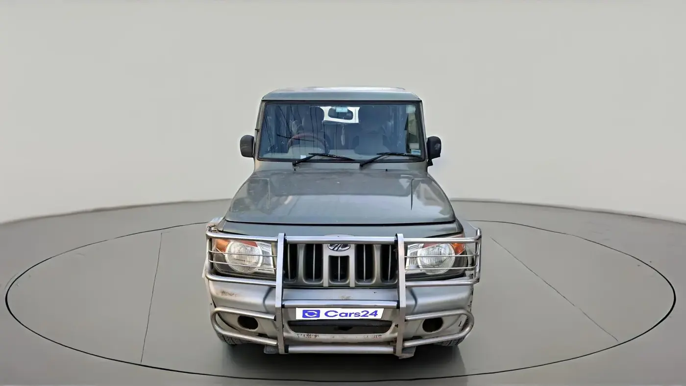2010 Mahindra Bolero SLX BS-III, Diesel, Manual, 2,91,552 km, exterior
