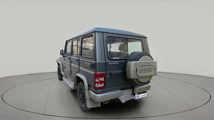 2010 Mahindra Bolero SLX BS-III, Diesel, Manual, 2,91,552 km, exterior