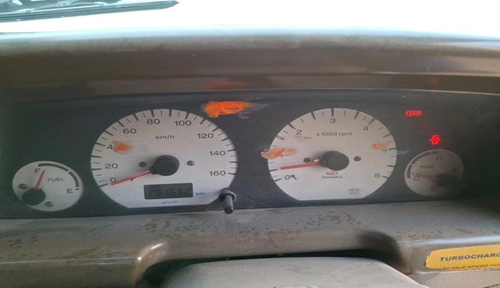 2010 Mahindra Bolero SLX BS-III, Diesel, Manual, 2,91,552 km, interior