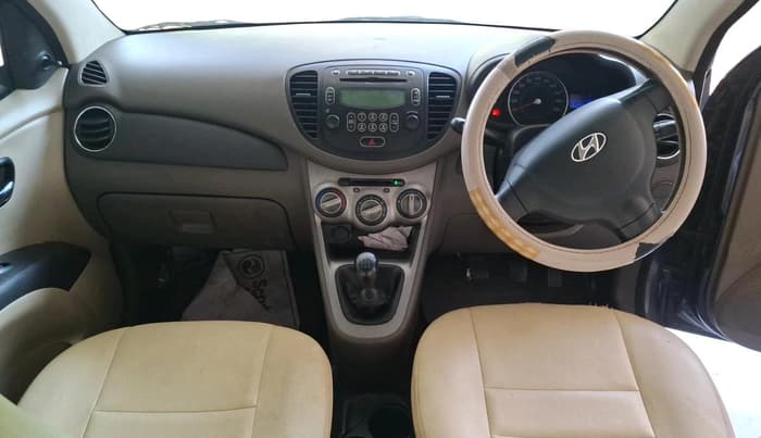 2012 Hyundai i10 MAGNA 1.1 LPG, Petrol, Manual, 1,92,966 km, interior