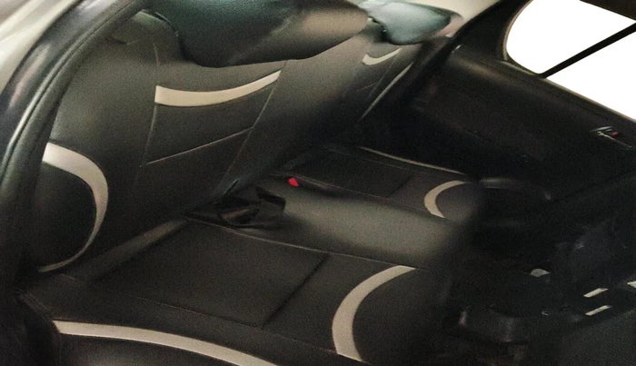 2013 Maruti Swift ZDI, Diesel, Manual, 1,02,274 km, interior