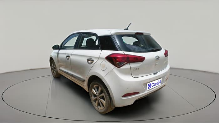2017 Hyundai Elite i20 ASTA 1.2, Petrol, Manual, 1,33,041 km, exterior