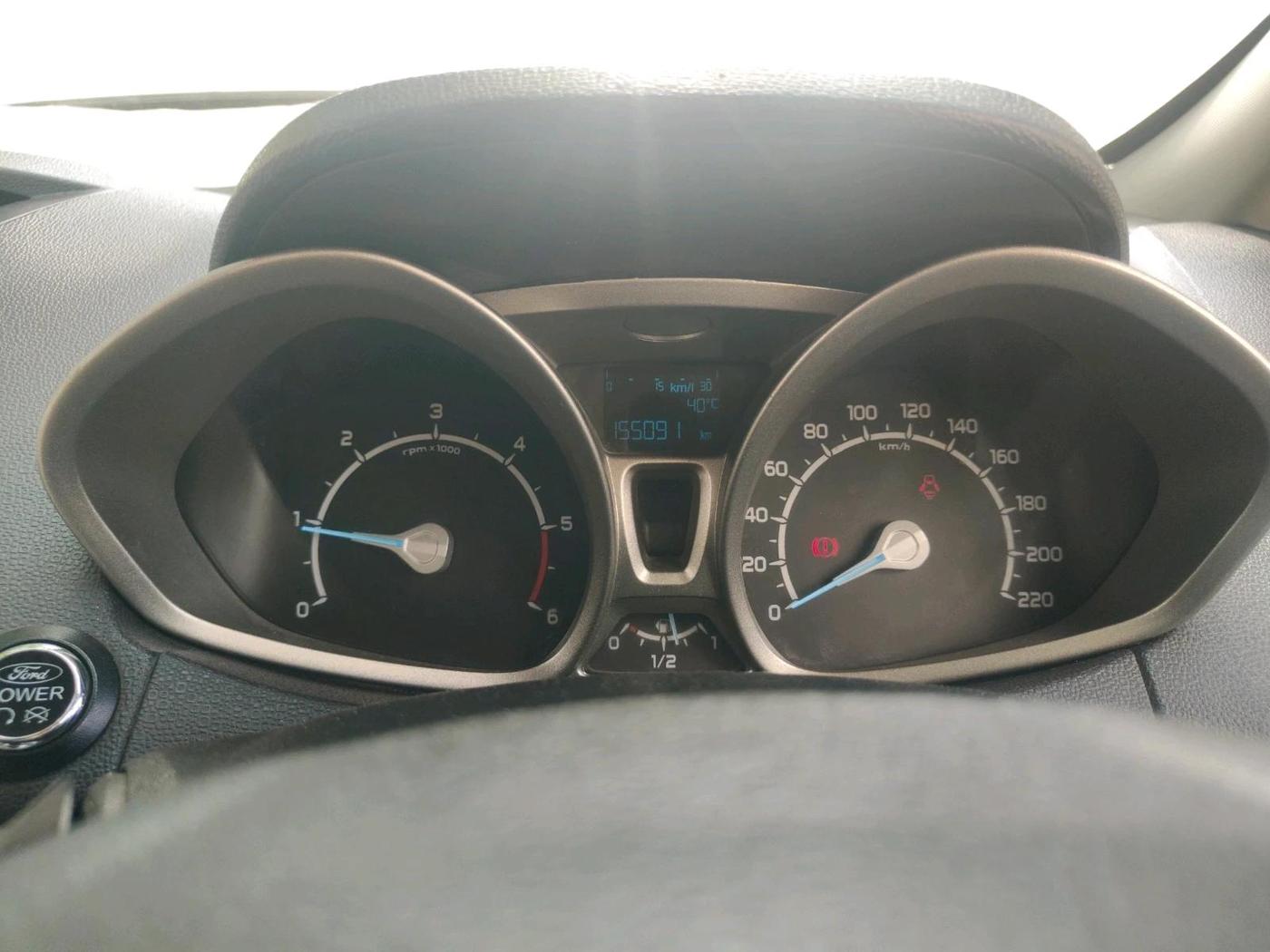 2016 Ford Ecosport TITANIUM 1.5L DIESEL, Diesel, Manual, 1,55,091 km, interior
