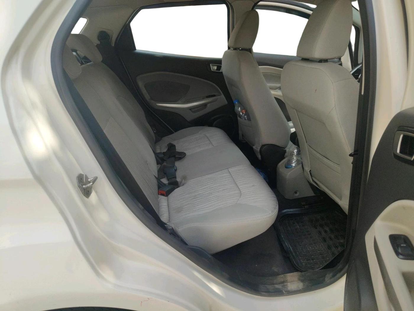 2016 Ford Ecosport TITANIUM 1.5L DIESEL, Diesel, Manual, 1,55,091 km, interior