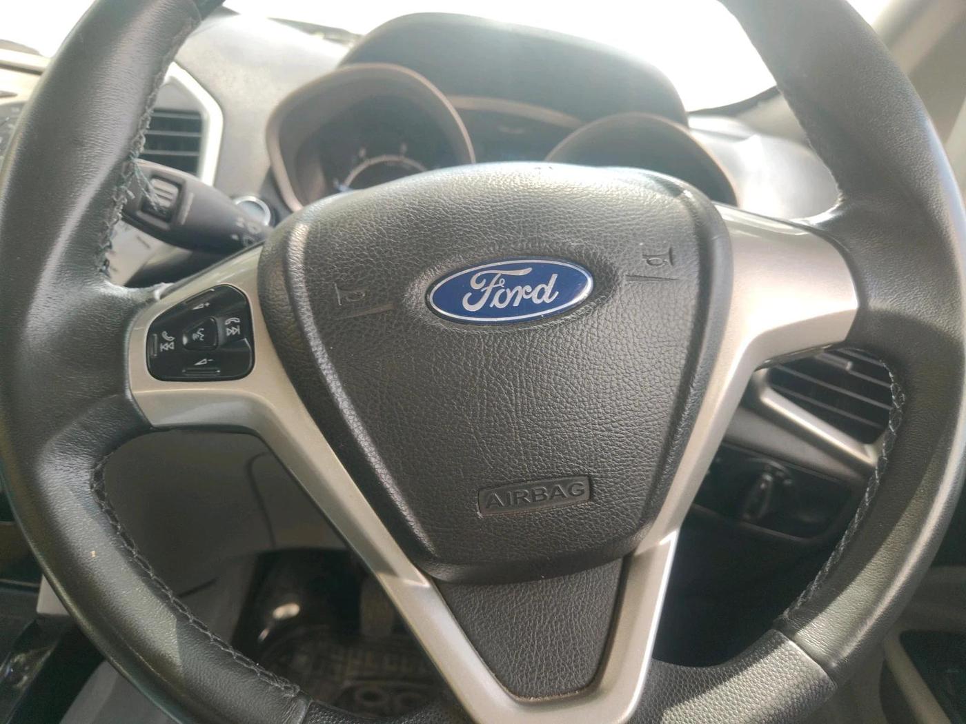 2016 Ford Ecosport TITANIUM 1.5L DIESEL, Diesel, Manual, 1,55,091 km, interior