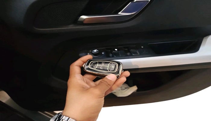 2022 Tata PUNCH CREATIVE  AMT, Petrol, Automatic, 13,174 km, interior