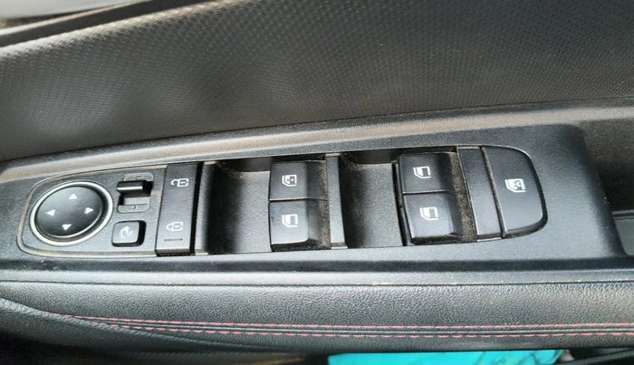 2022 KIA SONET GTX PLUS 1.5, Diesel, Manual, 49,150 km, interior