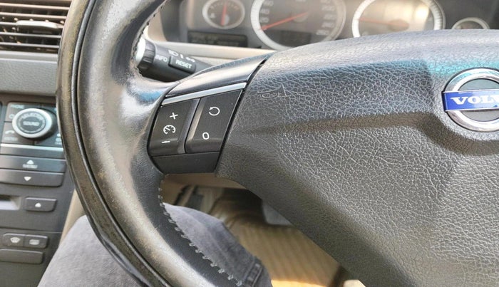 2012 Volvo XC 90 D5 AWD, Diesel, Automatic, 2,21,316 km, interior