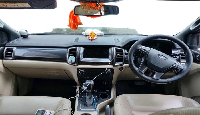 2020 Ford Endeavour TITANIUM PLUS 2.0 4X2 AT SUNROOF, Diesel, Automatic, 1,14,752 km, interior