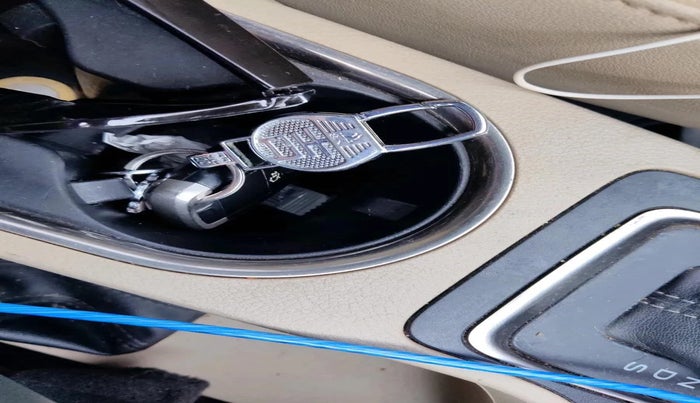2020 Ford Endeavour TITANIUM PLUS 2.0 4X2 AT SUNROOF, Diesel, Automatic, 1,14,752 km, interior