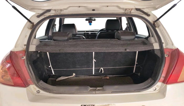 2008 Maruti Swift ZXI 1.3, Petrol, Manual, 1,52,792 km, exterior