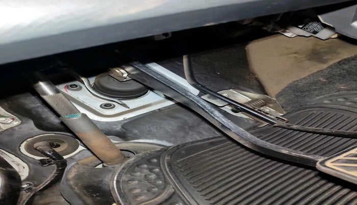 2008 Maruti Swift ZXI 1.3, Petrol, Manual, 1,52,792 km, interior