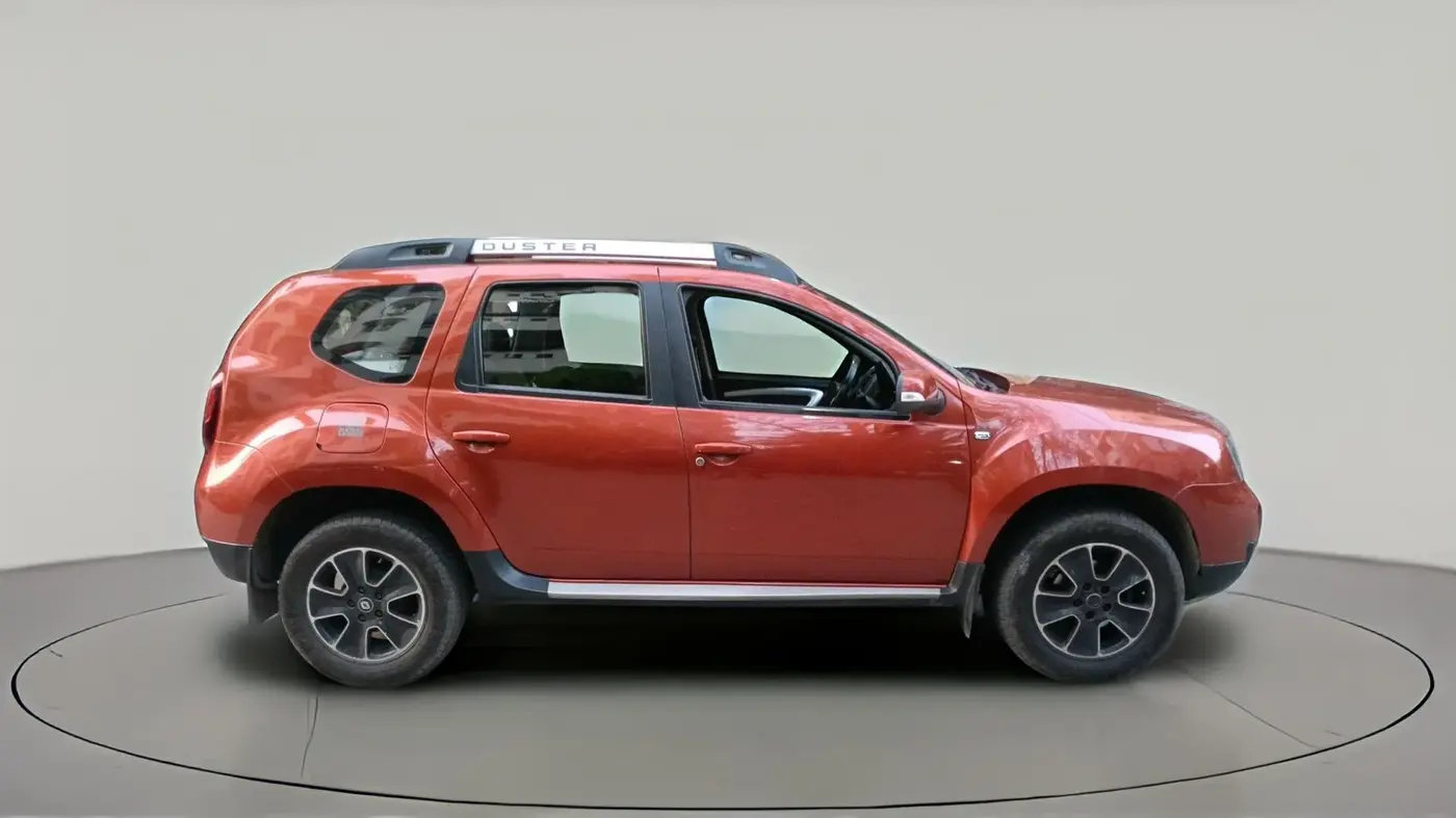 2017 Renault Duster 85 PS RXZ DIESEL, Diesel, Manual, 1,90,894 km, exterior