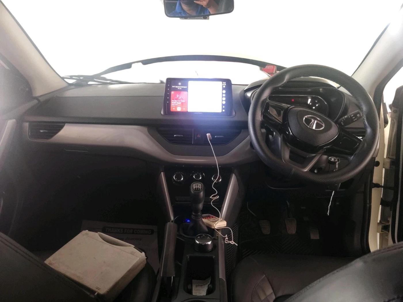 2023 Tata NEXON XE PETROL, Petrol, Manual, 4,167 km, interior