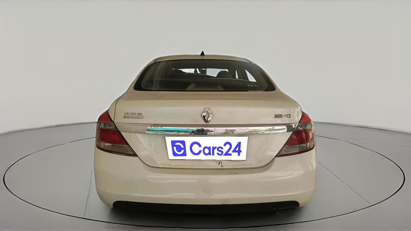 2015 Renault Scala RXZ DIESEL, Diesel, Manual, 1,57,624 km, exterior