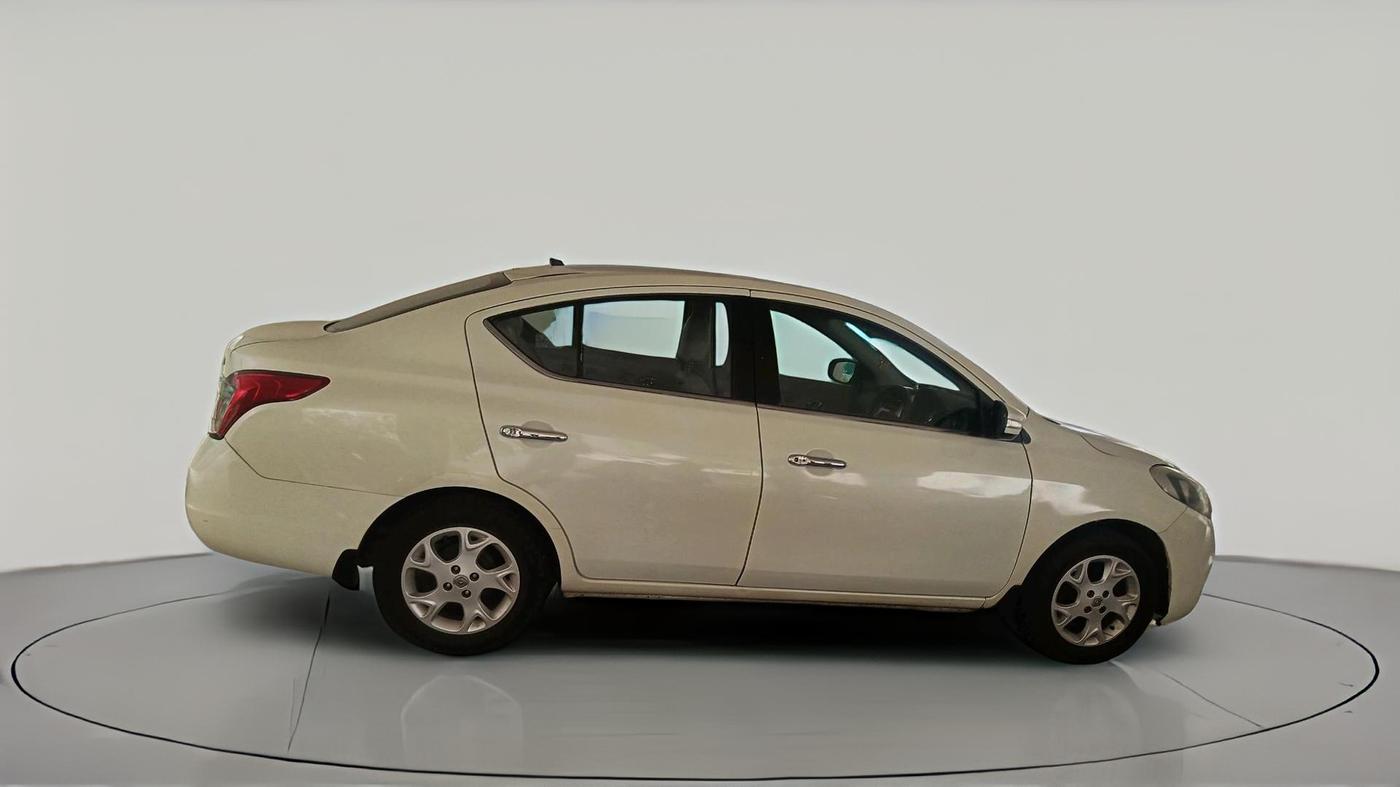 2015 Renault Scala RXZ DIESEL, Diesel, Manual, 1,57,624 km, exterior