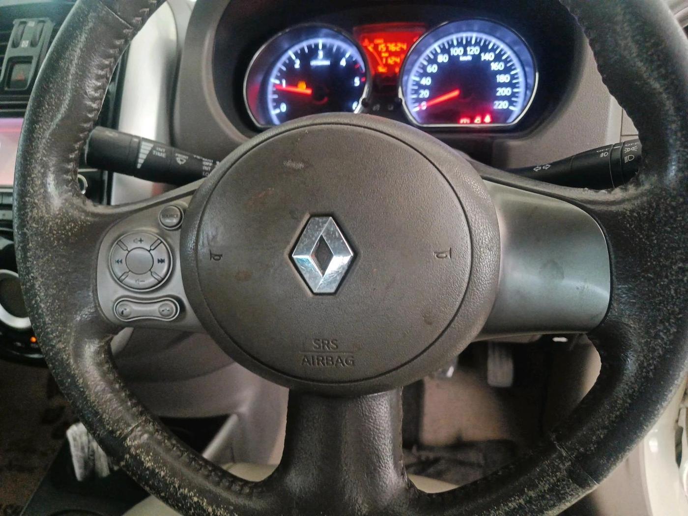2015 Renault Scala RXZ DIESEL, Diesel, Manual, 1,57,624 km, interior