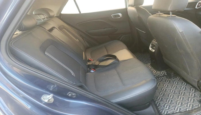 2022 Hyundai VENUE SX (O) 1.5 CRDI, Diesel, Manual, 19,218 km, interior