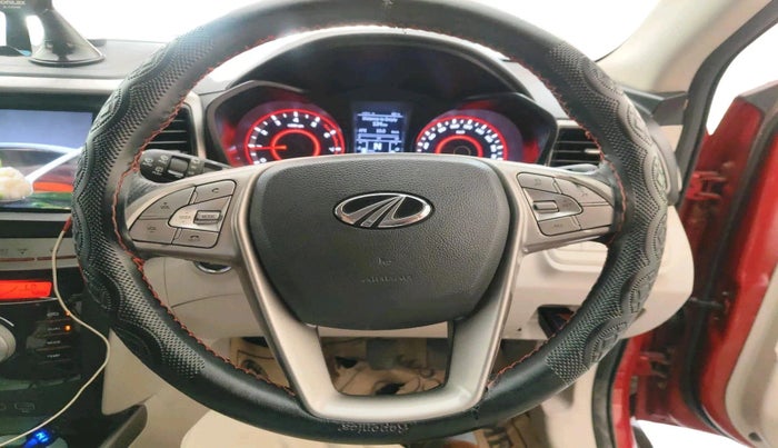 2021 Mahindra XUV300 W8 1.2 PETROL, Petrol, Manual, 43,723 km, interior