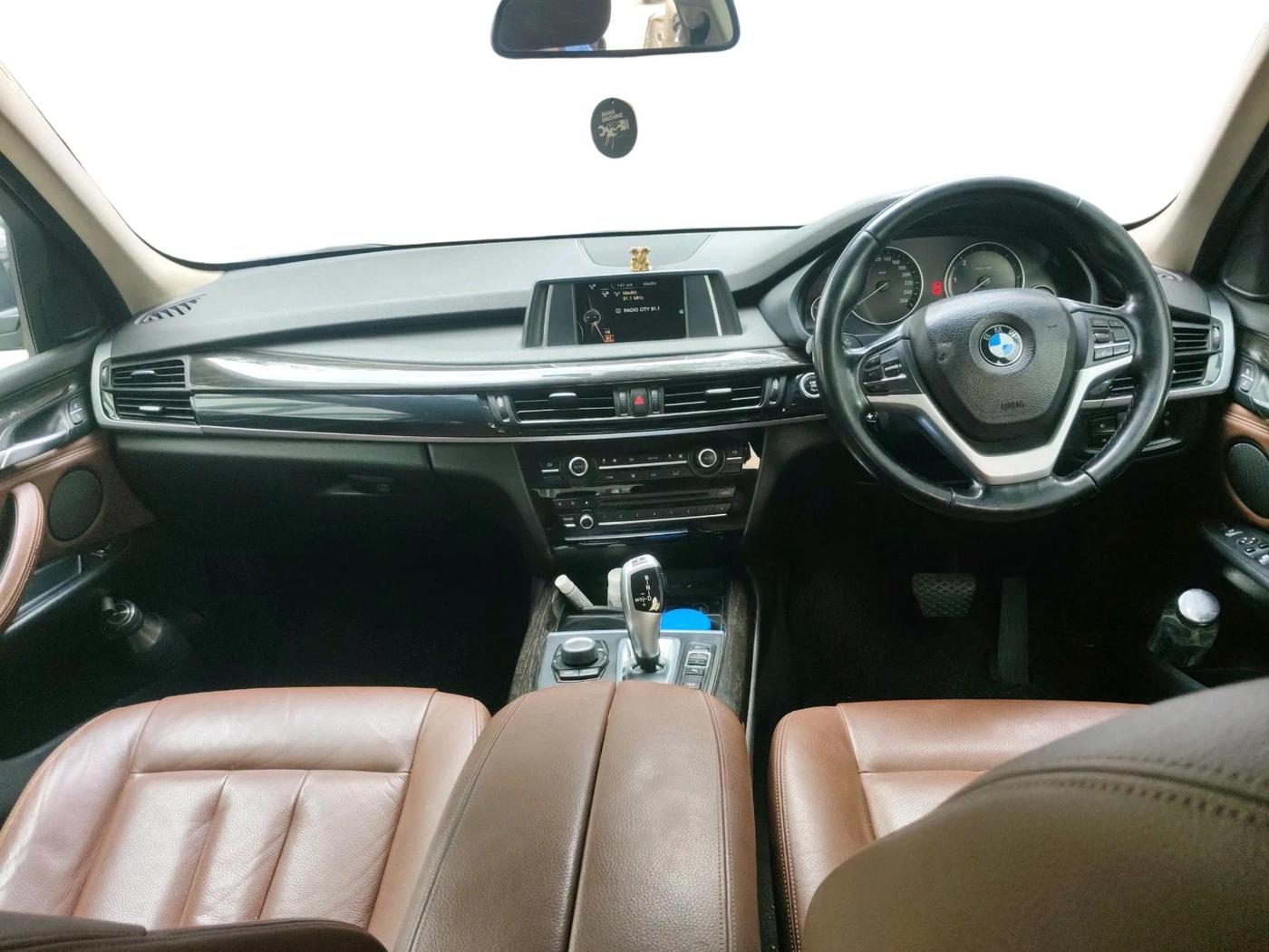 2015 BMW X5 XDRIVE 30 D, Diesel, Automatic, 1,34,794 km, interior