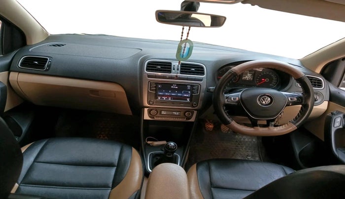 2018 Volkswagen Ameo HIGHLINE PLUS 1.0L 16 ALLOY, Petrol, Manual, 36,449 km, interior