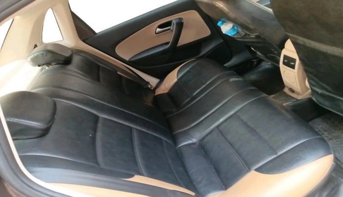 2018 Volkswagen Ameo HIGHLINE PLUS 1.0L 16 ALLOY, Petrol, Manual, 36,449 km, interior