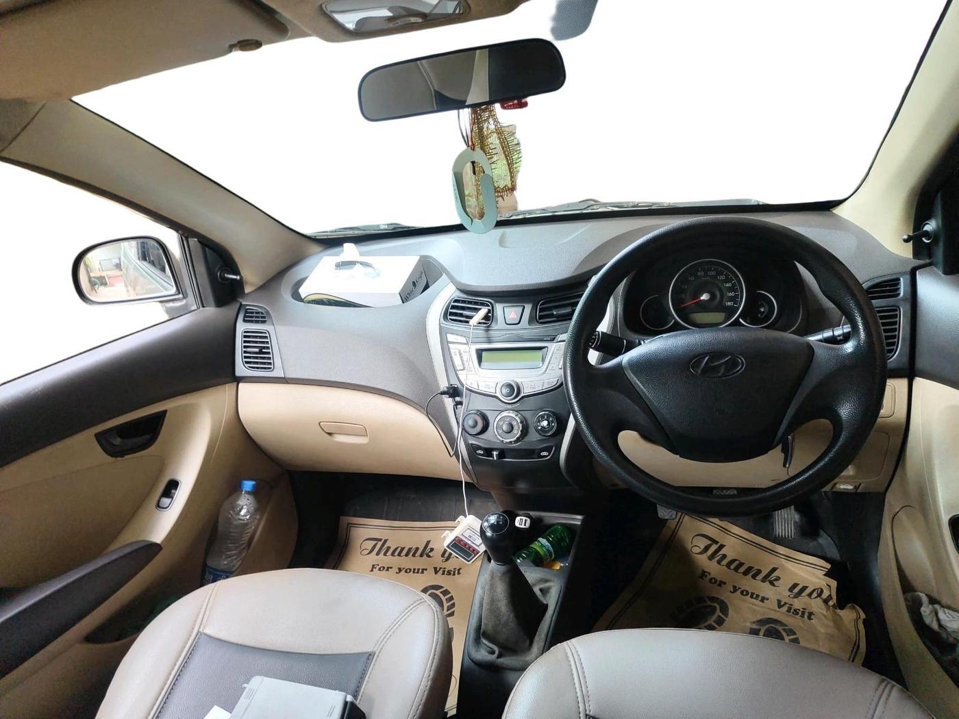 2015 Hyundai Eon MAGNA +, Petrol, Manual, 97,504 km, interior
