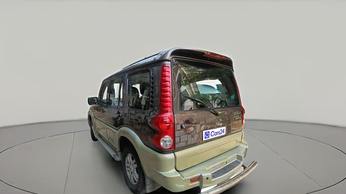 2012 Mahindra Scorpio VLX 2WD AIRBAG, Diesel, Manual, 90,974 km, exterior