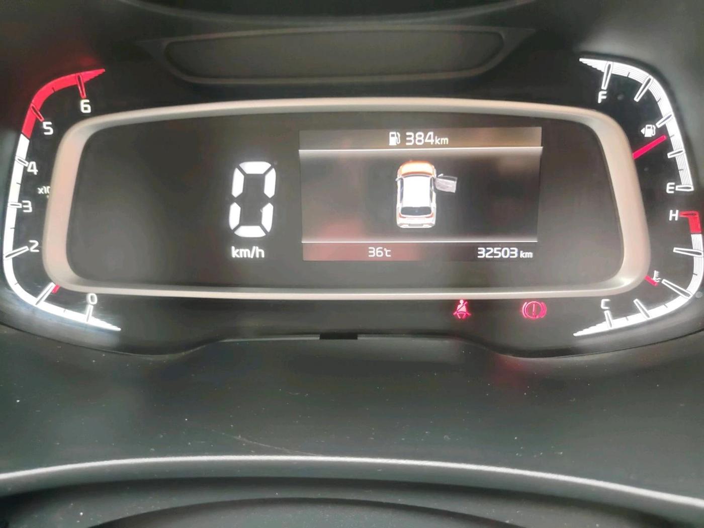 2022 KIA SONET GTX PLUS 1.5, Diesel, Manual, 32,503 km, interior
