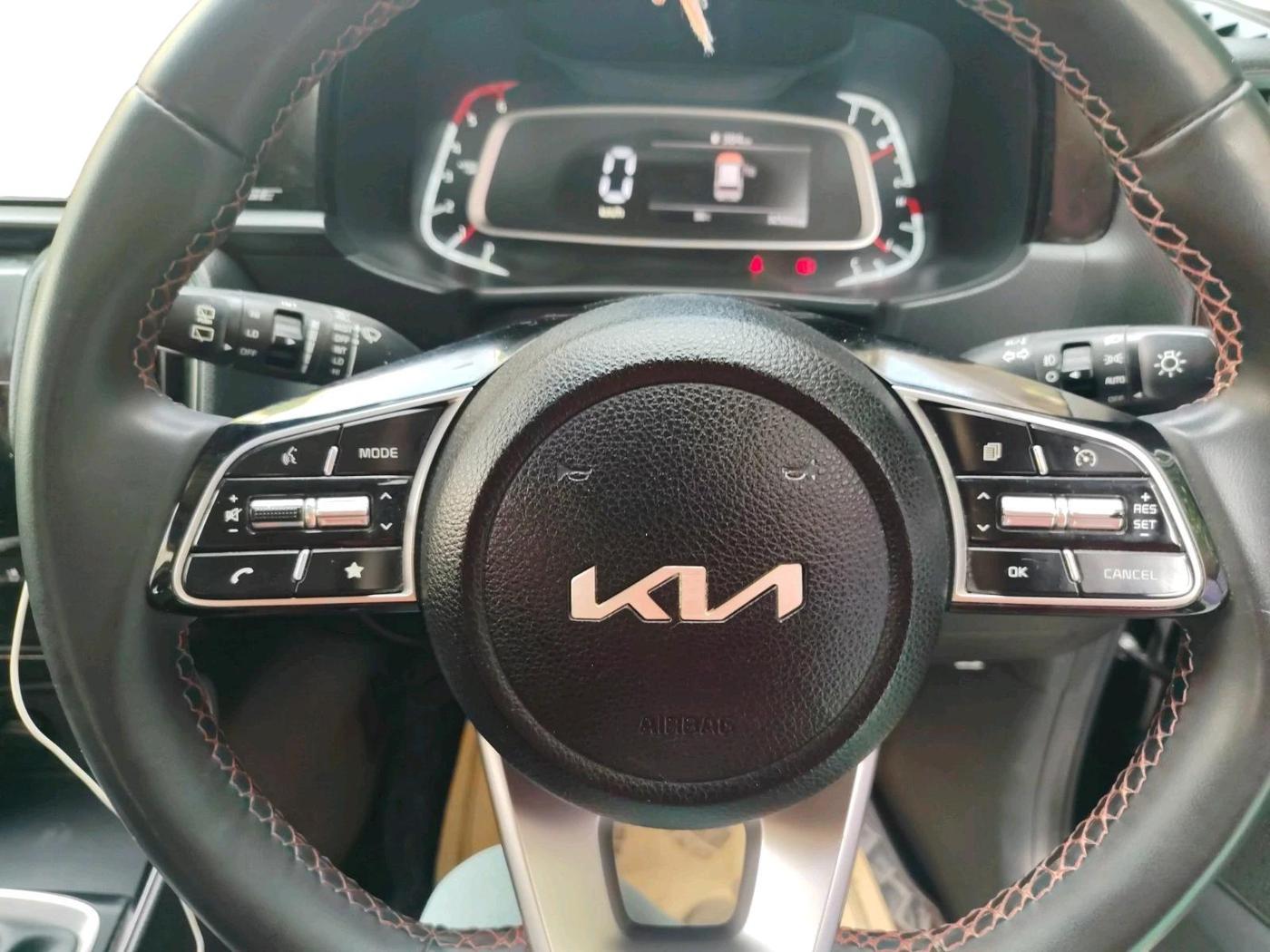2022 KIA SONET GTX PLUS 1.5, Diesel, Manual, 32,503 km, interior