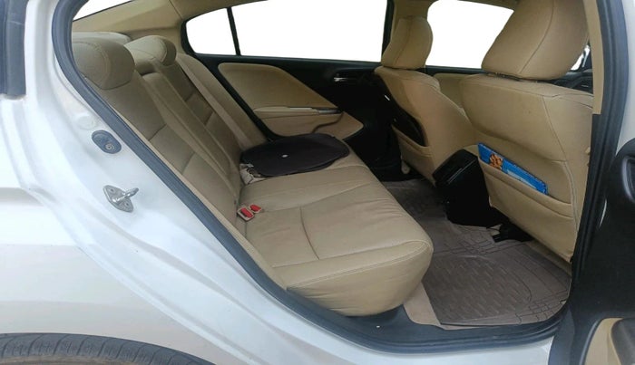 2016 Honda City 1.5L I-DTEC VX, Diesel, Manual, 69,398 km, interior