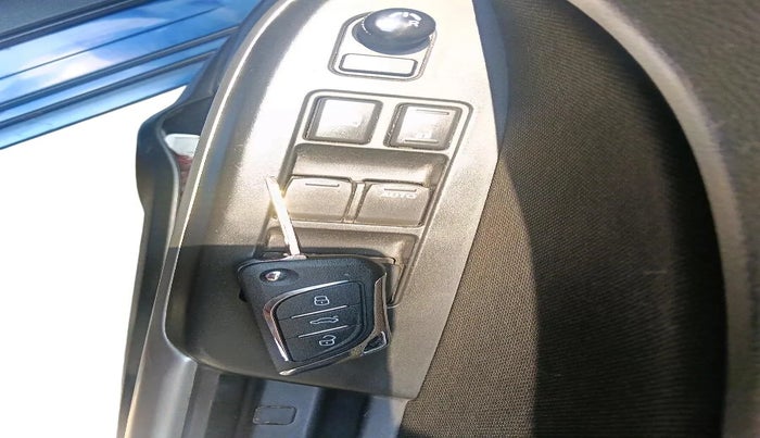 2017 Maruti Baleno DELTA PETROL 1.2, Petrol, Manual, 33,232 km, interior