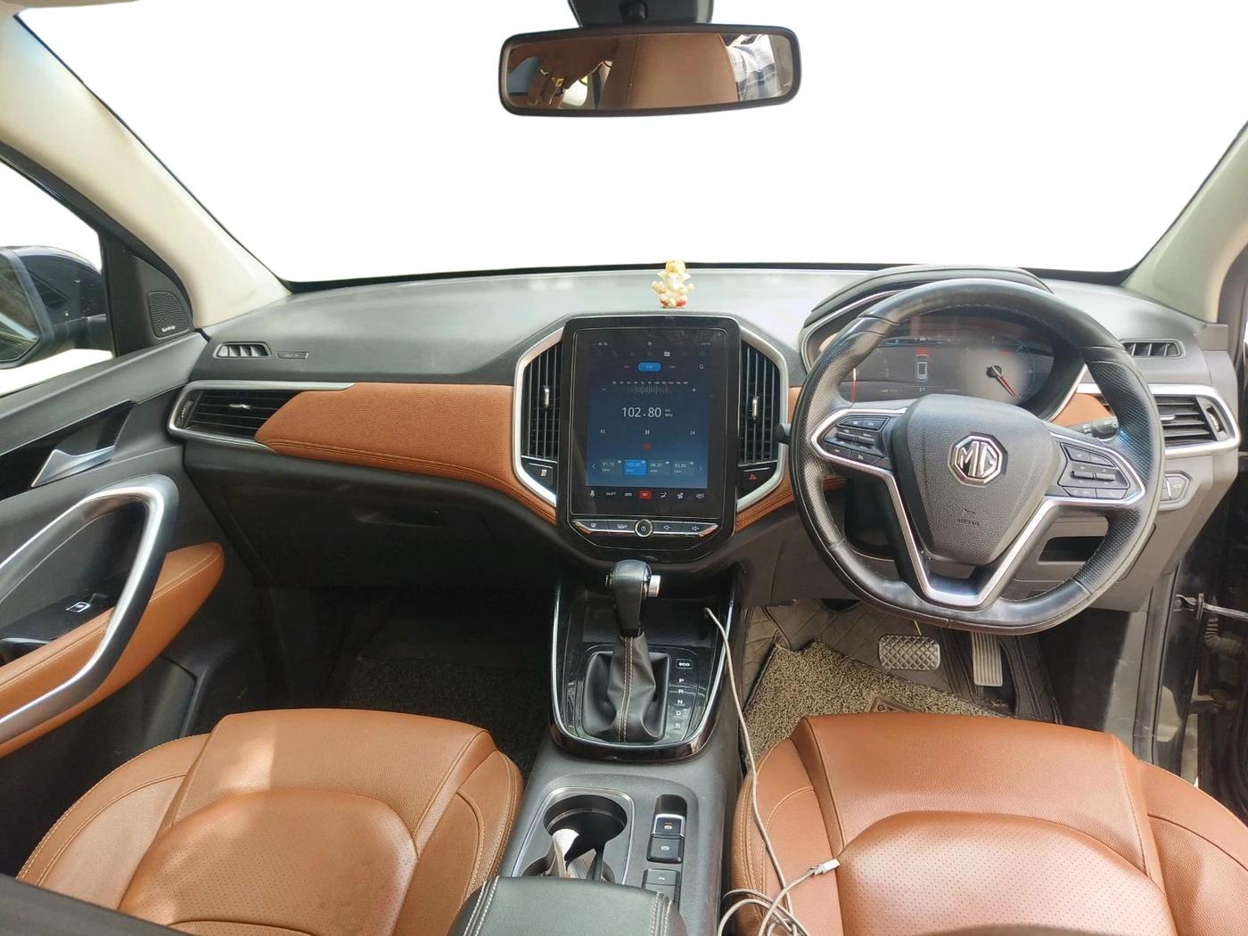 2021 MG HECTOR PLUS SHARP 1.5 PETROL TURBO CVT 6-STR, Petrol, Automatic, 66,288 km, interior