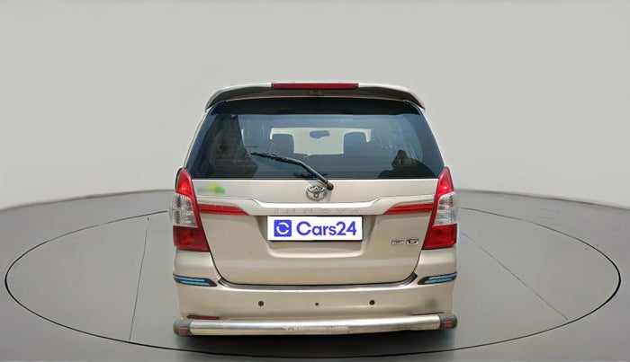2015 Toyota Innova 2.5 GX 8 STR, Diesel, Manual, 1,95,406 km, exterior