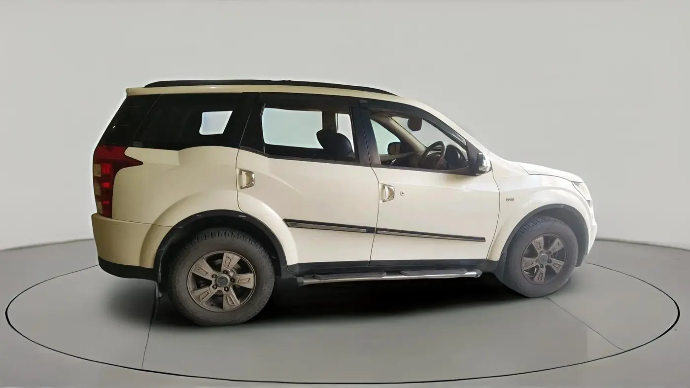 2012 Mahindra XUV500 W8, Diesel, Manual, 1,54,798 km, exterior