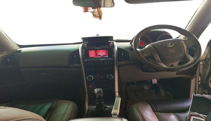2012 Mahindra XUV500 W8, Diesel, Manual, 1,54,798 km, interior