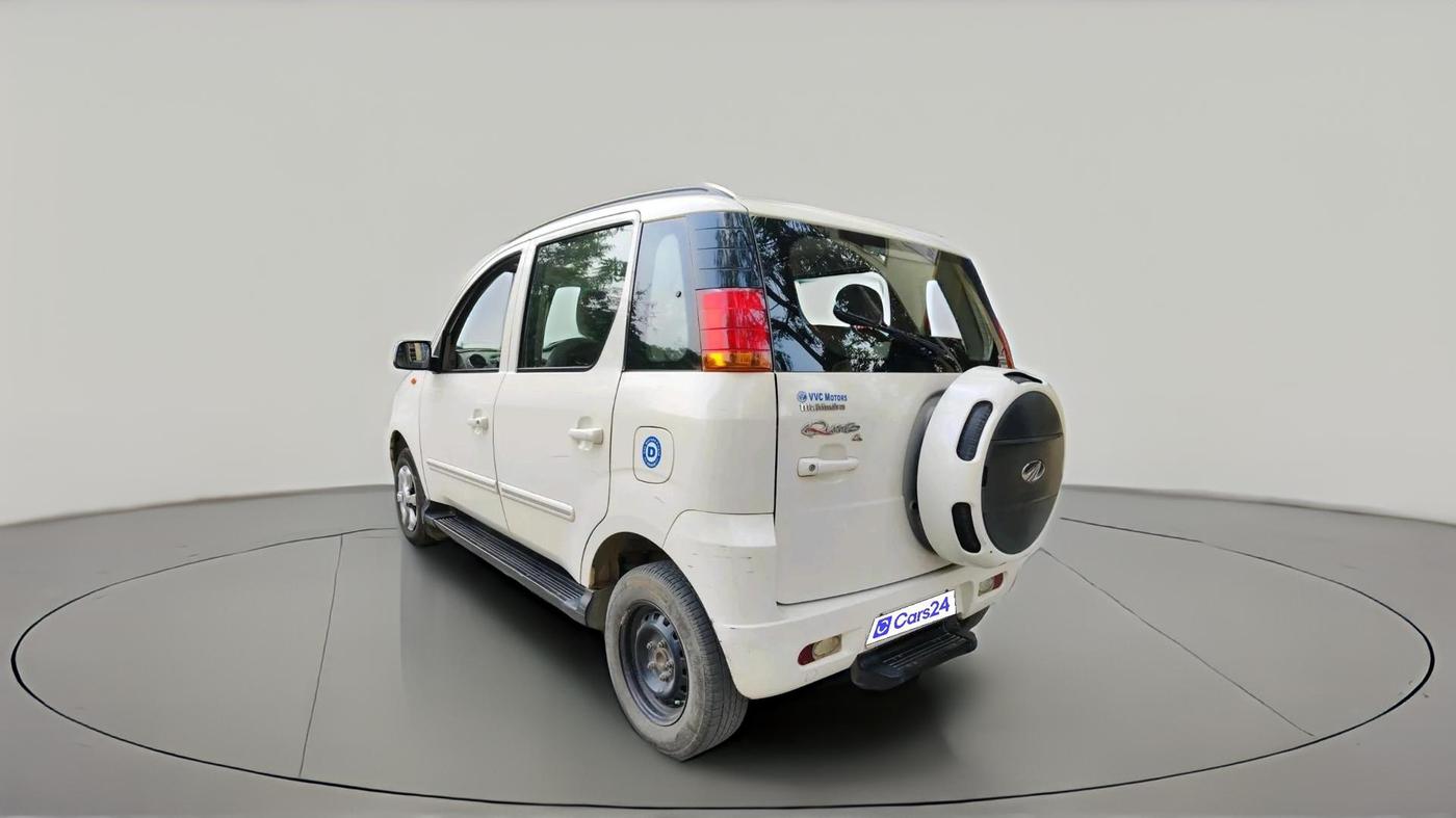 2013 Mahindra Quanto C6, Diesel, Manual, 83,905 km, exterior