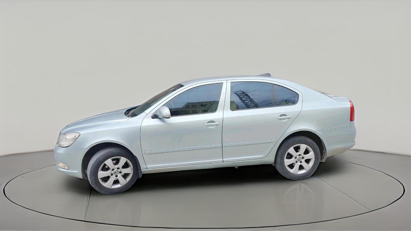 2009 Skoda Laura ELEGANCE 1.9 TDI MT, Diesel, Manual, 1,71,739 km, exterior