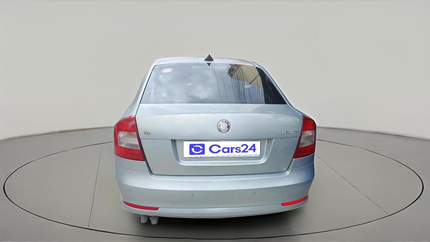 2009 Skoda Laura ELEGANCE 1.9 TDI MT, Diesel, Manual, 1,71,739 km, exterior