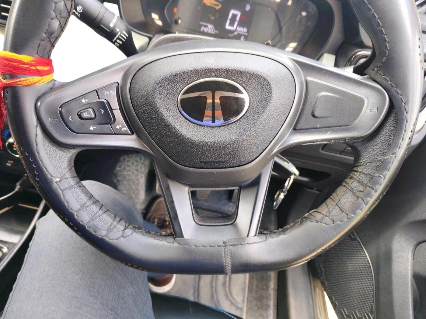 2024 Tata PUNCH ADVENTURE RHYTHM CNG, CNG, Manual, 24,230 km, interior