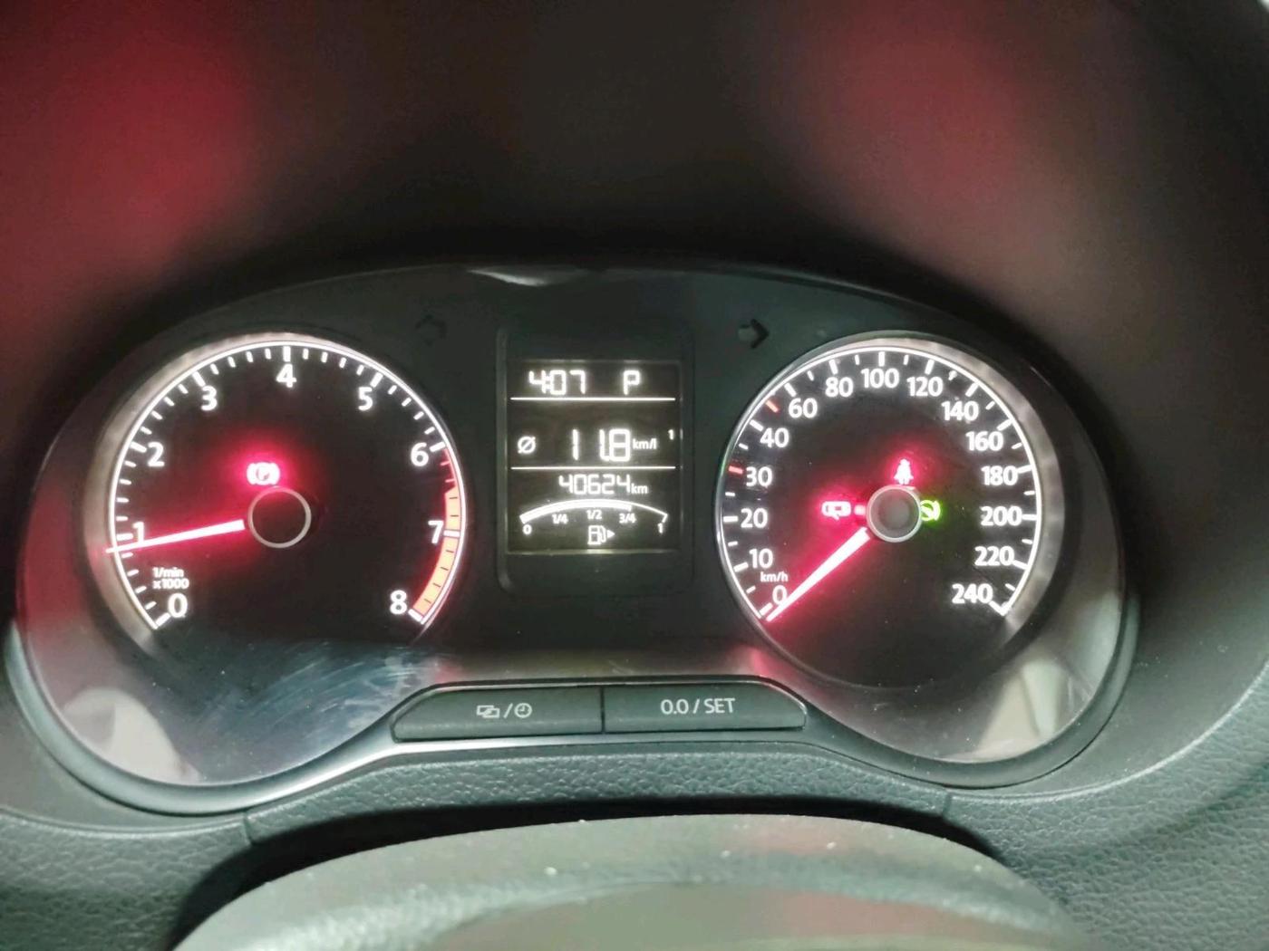 2021 Volkswagen Polo COMFORTLINE 1.0L TSI AT, Petrol, Automatic, 40,624 km, interior