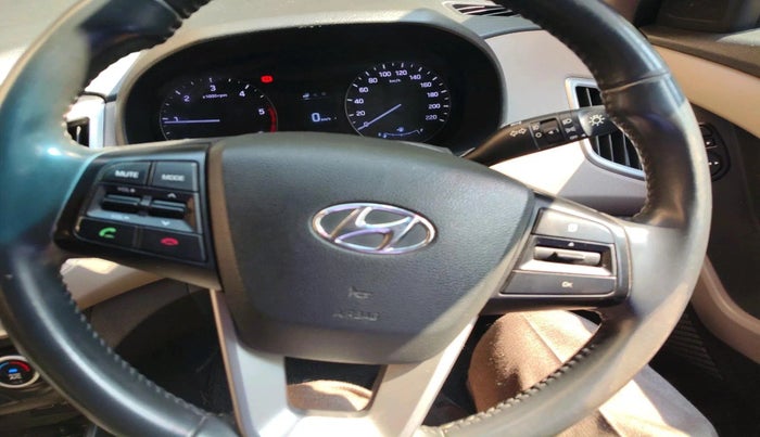 2018 Hyundai Creta SX (O) 1.6 DIESEL, Diesel, Manual, 1,23,978 km, interior