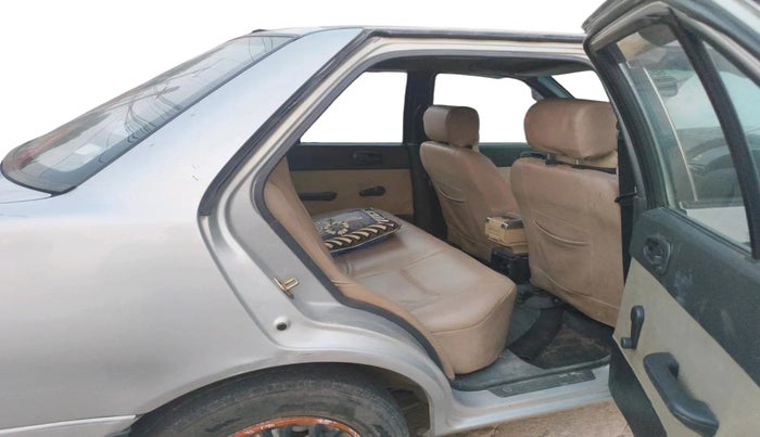 2007 Maruti Esteem LXI, Petrol, Manual, 75,551 km, interior