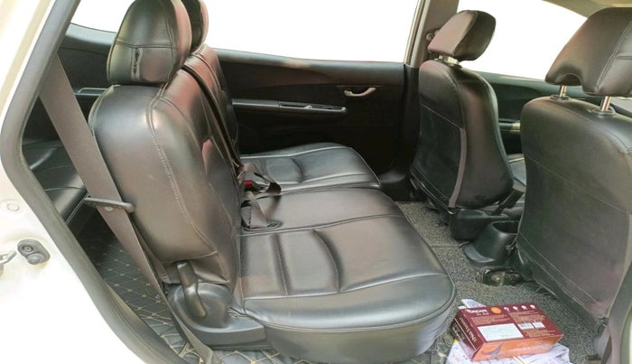 2016 Honda BR-V 1.5L I- DTEC V, Diesel, Manual, 1,83,392 km, interior