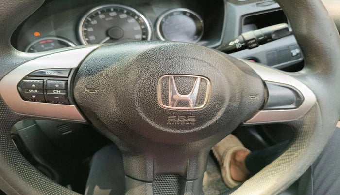 2016 Honda BR-V 1.5L I- DTEC V, Diesel, Manual, 1,83,392 km, interior