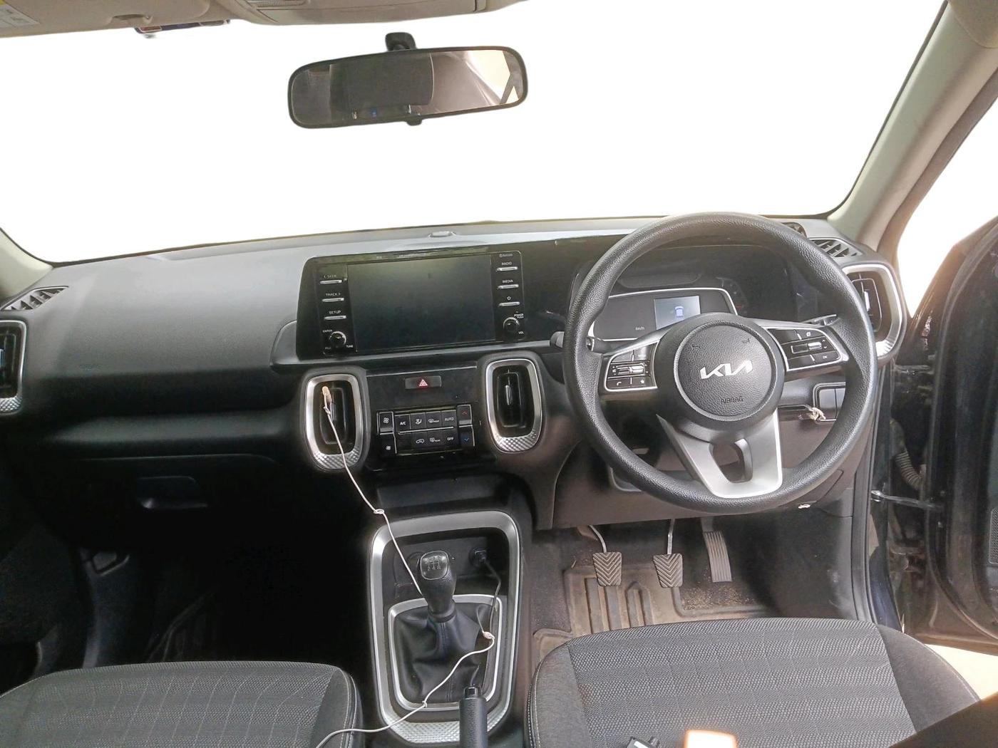 2022 KIA SONET HTK PLUS 1.2, Petrol, Manual, 35,365 km, interior