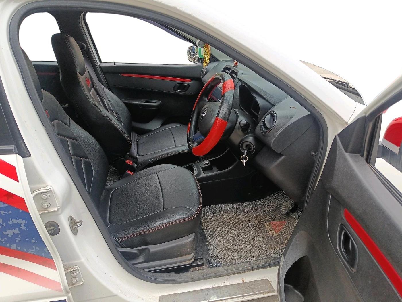 2018 Renault Kwid 1.0 MARVEL CAPTAIN AMERICA EDITION AMT, Petrol, Automatic, 24,622 km, interior