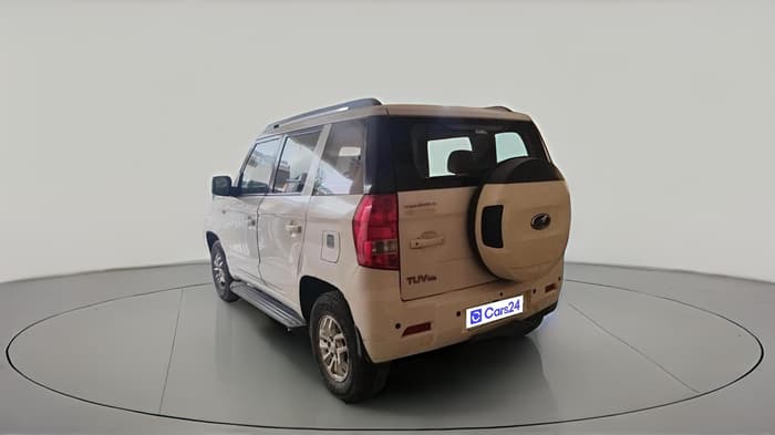 2016 Mahindra TUV300 T8, Diesel, Manual, 1,35,644 km, exterior